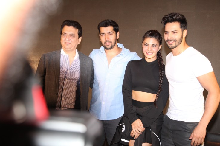 producer-sajid-nadiadwala-director-rohit-dhawan-with-jaqueline-fernandes-and-varun-dhawan