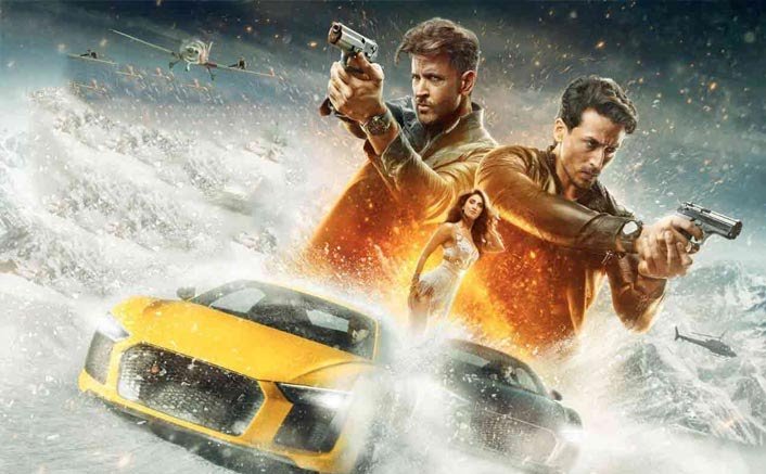 war-box-office-pre-release-buzz-a-day-before-its-piping-hot-and-all-set-for-bumper-openingwar-box-office-pre-release-buzz-a-day-before-its-piping-hot-and-all-set-for-bumper-opening-001